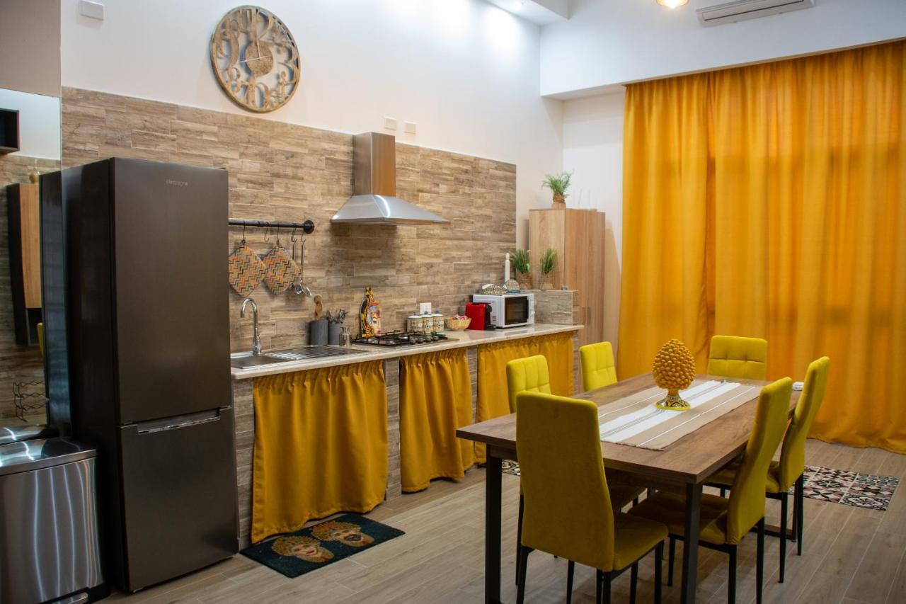 La Dimora Del Viaggiatore Luxury Apartments Мадзара-дель-Валло Екстер'єр фото